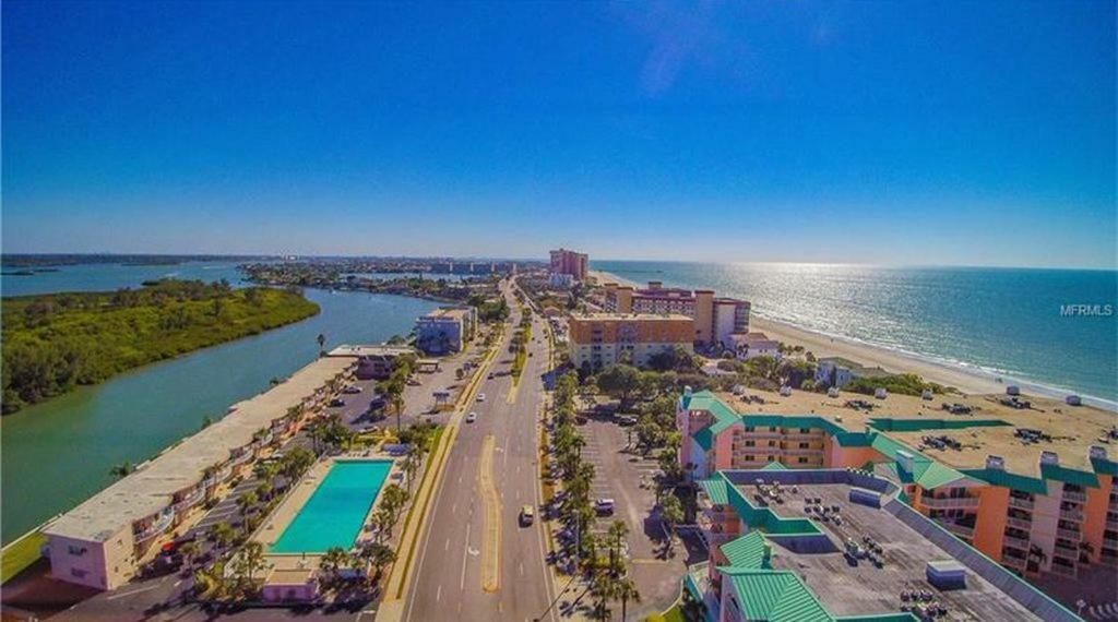 Апартаменты Beach Getaway III At Belleview Клеруотер-Бич Экстерьер фото
